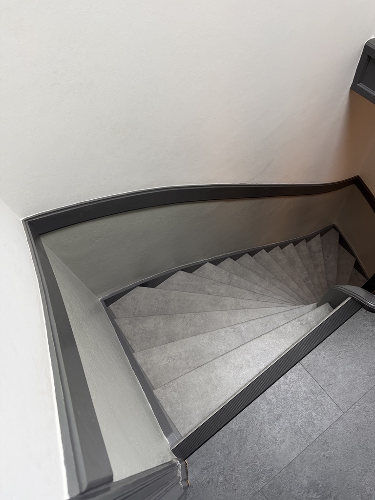 traprenovatie Rijswijk beton decor